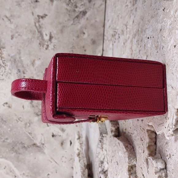 Croc Embossed Leather Travel Jewelry Case - Picture 2 of 8